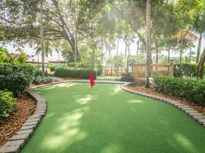 1386 Canary Island Dr, Weston FL 33327