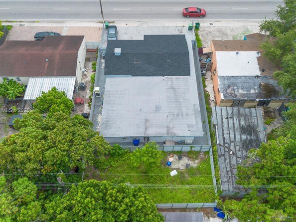 2501 NW 22nd Ave, Miami FL 33142
