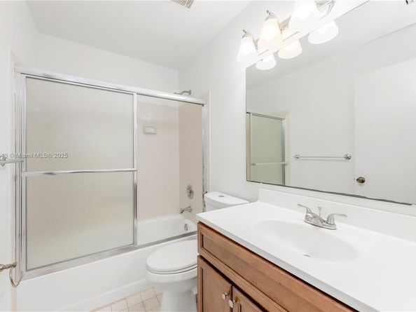 14006 SW 90th Ter 14006, Miami FL 33186