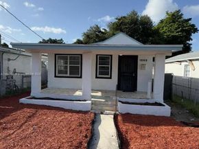 1669 NW 70th St, Miami FL 33147