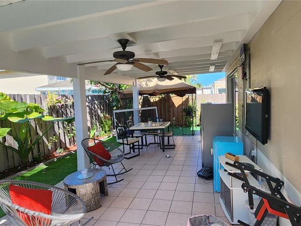 9829 SW 221st St, Cutler Bay FL 33190