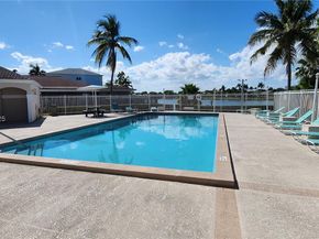 9829 SW 221st St, Cutler Bay FL 33190