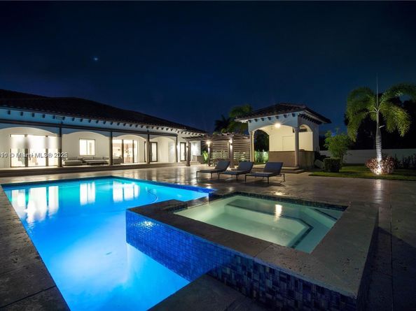 331 SW 124th Ave, Miami FL 33184