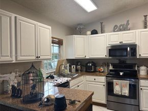 317 NW 109th Ave, Pembroke Pines FL 33026