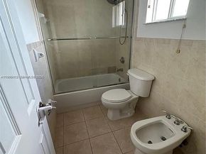 3783 NW 201st Ter, Miami Gardens FL 33055