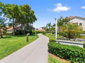 21200 Harbor Way 11811, Aventura FL 33180