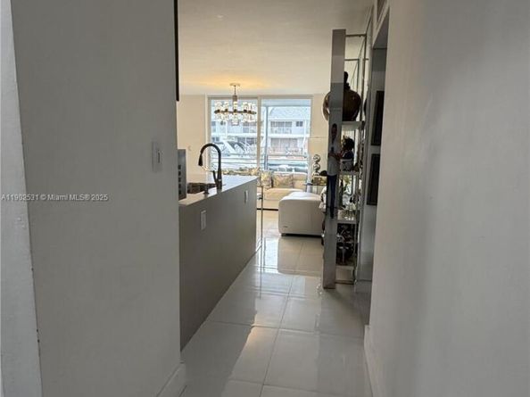 3550 NE 169th St 107 + 40ft Dock, North Miami Beach FL 33160