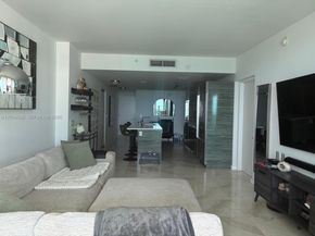 460 NE 28th St 902, Miami FL 33137