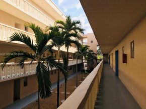 410 SE 2nd St 210, Hallandale Beach FL 33009