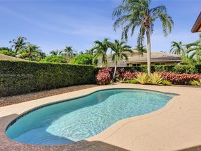 2553 Jardin Mnr, Weston FL 33327