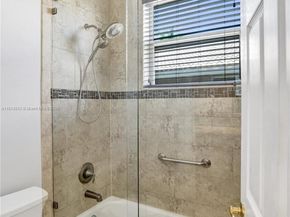 2553 Jardin Mnr, Weston FL 33327