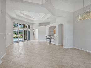 2553 Jardin Mnr, Weston FL 33327