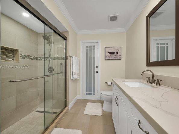 8375 SW 78th St, Miami FL 33143