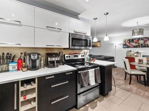 9 NE 19th Ct 219C, Wilton Manors FL 33305