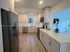 907 Monterey St, Coral Gables FL 33134
