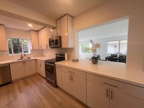 907 Monterey St, Coral Gables FL 33134