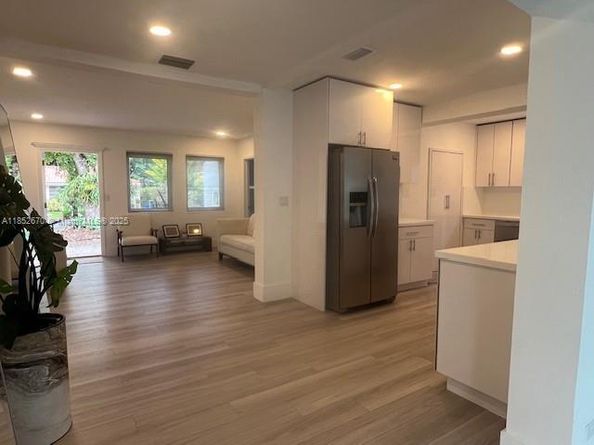 907 Monterey St, Coral Gables FL 33134