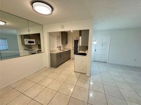 2005 Jefferson St 205, Hollywood FL 33020