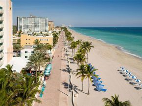 2005 Jefferson St 205, Hollywood FL 33020