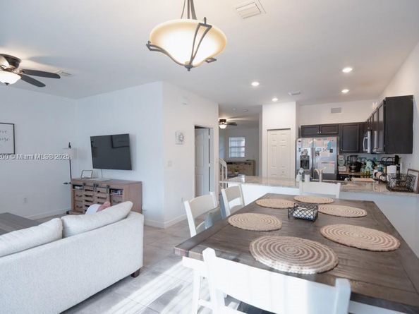 108 SE 34th Ter, Homestead FL 33033
