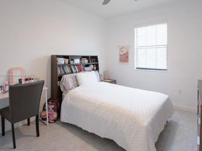 108 SE 34th Ter, Homestead FL 33033