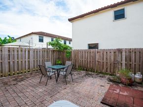108 SE 34th Ter, Homestead FL 33033