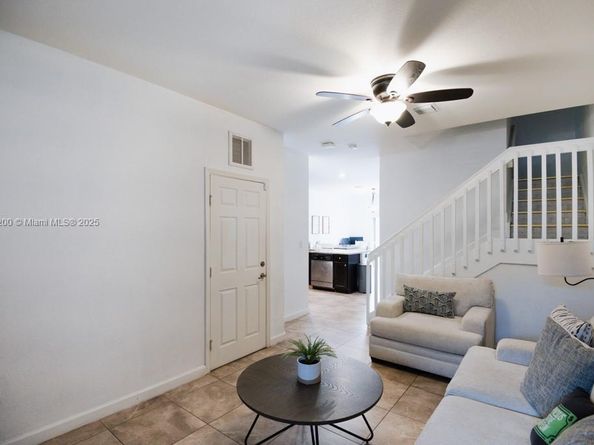 108 SE 34th Ter, Homestead FL 33033