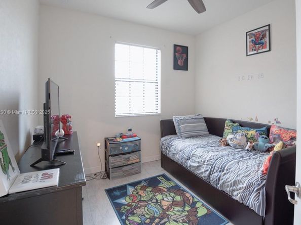 108 SE 34th Ter, Homestead FL 33033