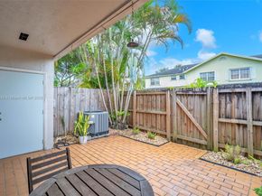 11864 SW 97th Ter, Miami FL 33186