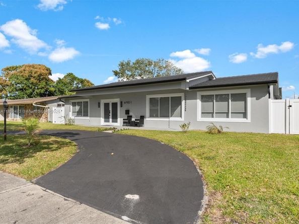 4901 S Grant St, Hollywood FL 33021