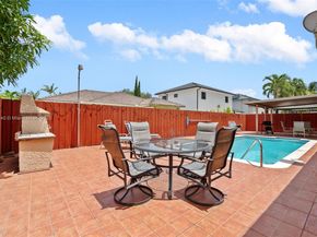 14475 SW 161st Pl, Miami FL 33196