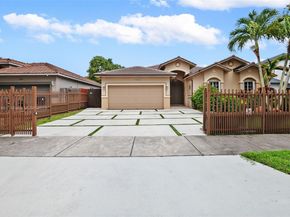14475 SW 161st Pl, Miami FL 33196