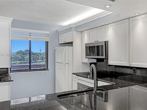 701 S Seas Dr 206, Jupiter FL 33477