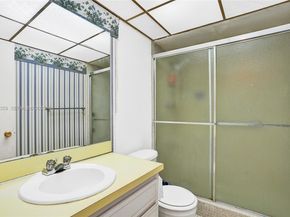 2800 NW 47th Ter 202A, Lauderdale Lakes FL 33313
