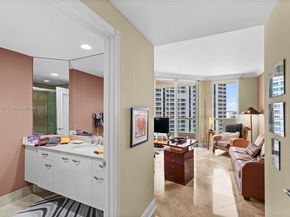 21200 Point Pl 1804, Aventura FL 33180