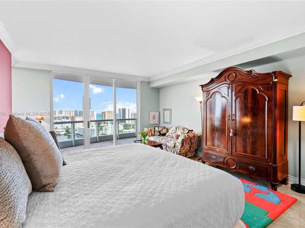 21200 Point Pl 1804, Aventura FL 33180