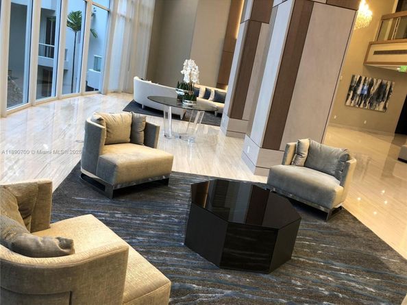 21200 Point Pl 1804, Aventura FL 33180