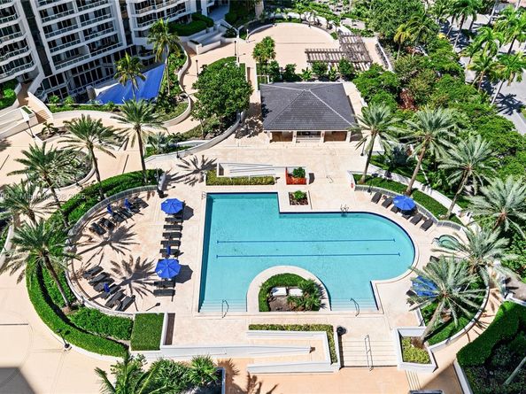 21200 Point Pl 1804, Aventura FL 33180