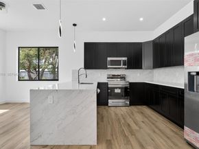 3040 NW 24th St, Fort Lauderdale FL 33311