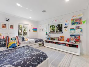 7601 SW 165th Ter, Palmetto Bay FL 33157