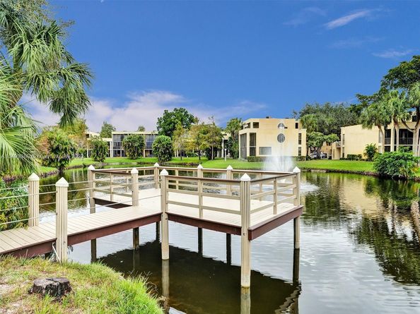 2910 SW 87th Ter 1701, Davie FL 33328