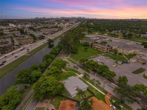 900 N Royal Poinciana Blvd, Miami Springs FL 33166