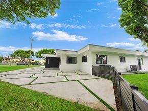 900 N Royal Poinciana Blvd, Miami Springs FL 33166