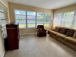 8151 NW 15th Ct, Pembroke Pines FL 33024