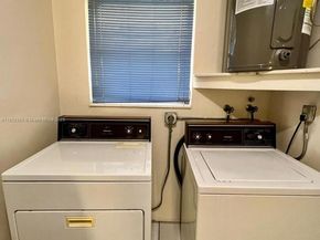 8151 NW 15th Ct, Pembroke Pines FL 33024
