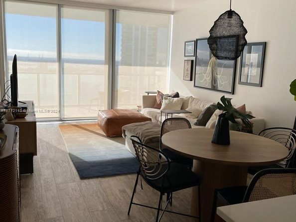 650 NE 32nd St 3606, Miami FL 33137