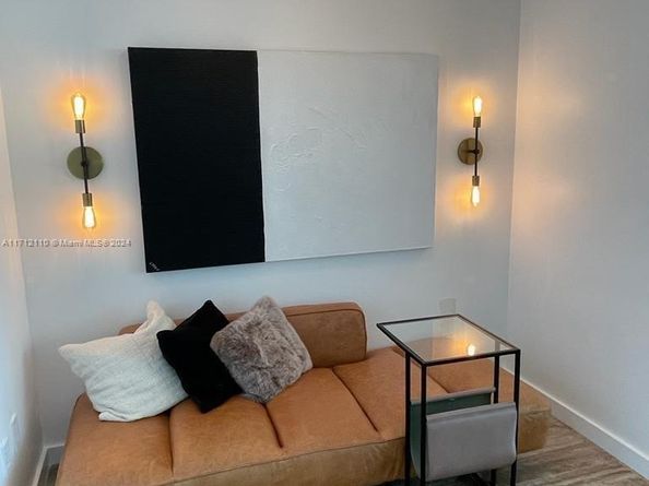 650 NE 32nd St 3606, Miami FL 33137