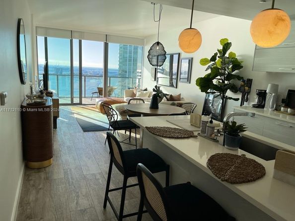 650 NE 32nd St 3606, Miami FL 33137