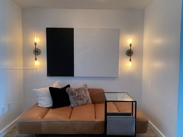 650 NE 32nd St 3606, Miami FL 33137