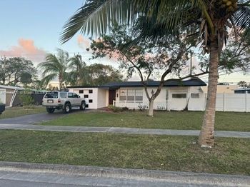 1504 NW 58th Ave